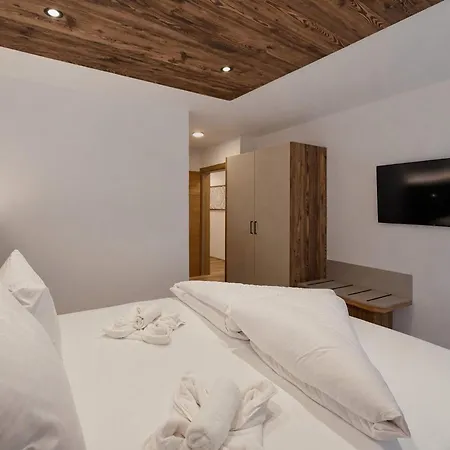 Elevate - Balcony & Mountain View Muhlen (Tyrol)