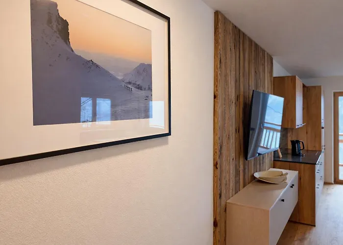 Elevate - Alpenluxus Collection