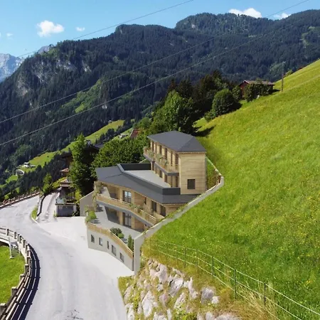 Elevate - Alpenluxus Collection * Muhlen (Tyrol)