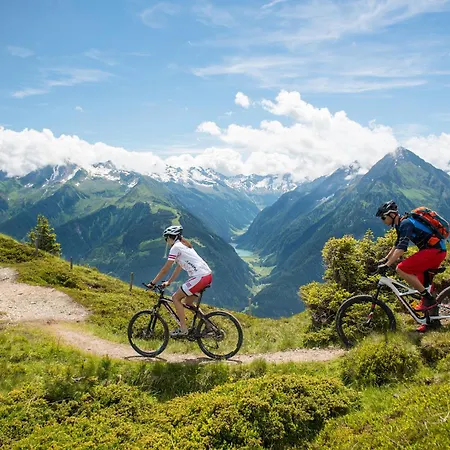 Elevate - Alpenluxus Collection Muhlen (Tyrol)